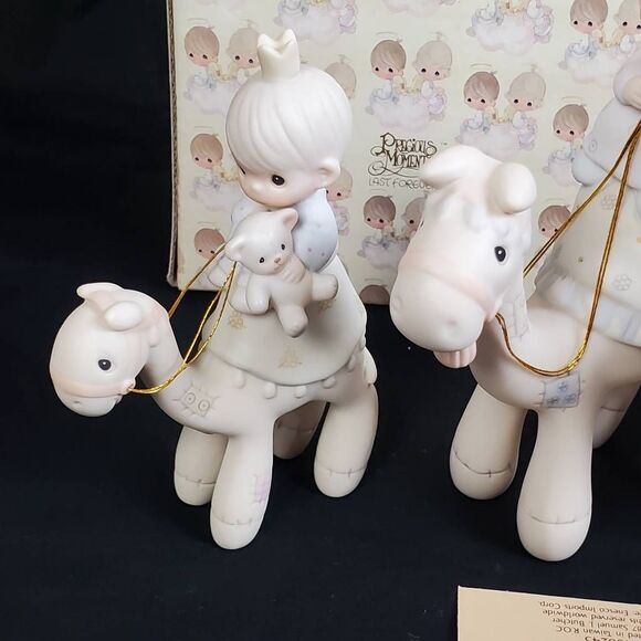 Precious Moments “They Followed the Star” Mini Nativity Addition (3 Camels, Porc - Picture 2 of 9